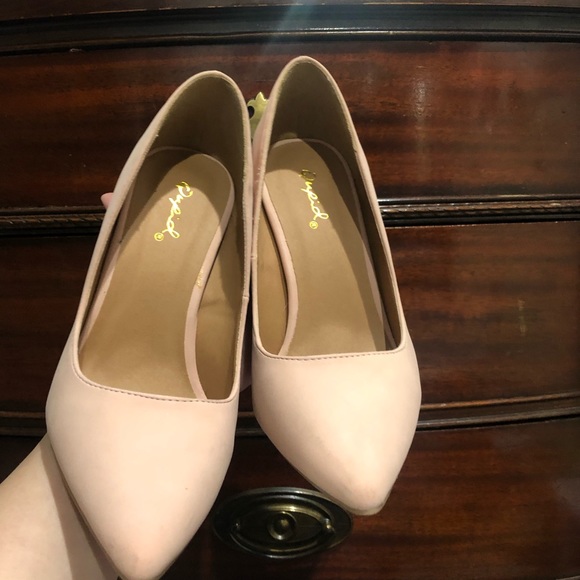 Nude heels - Picture 2 of 4